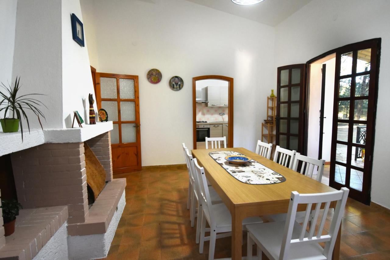 Mario & Nina - Portopino House Porto Pino Exterior photo