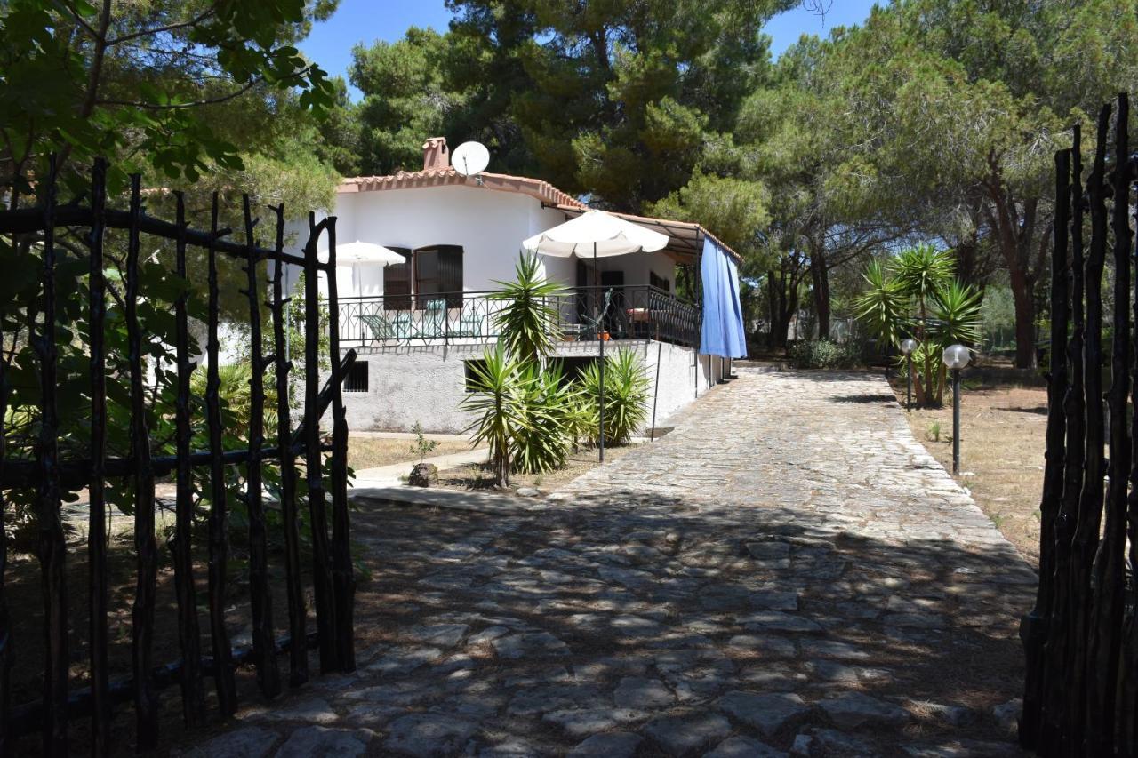 Mario & Nina - Portopino House Porto Pino Exterior photo